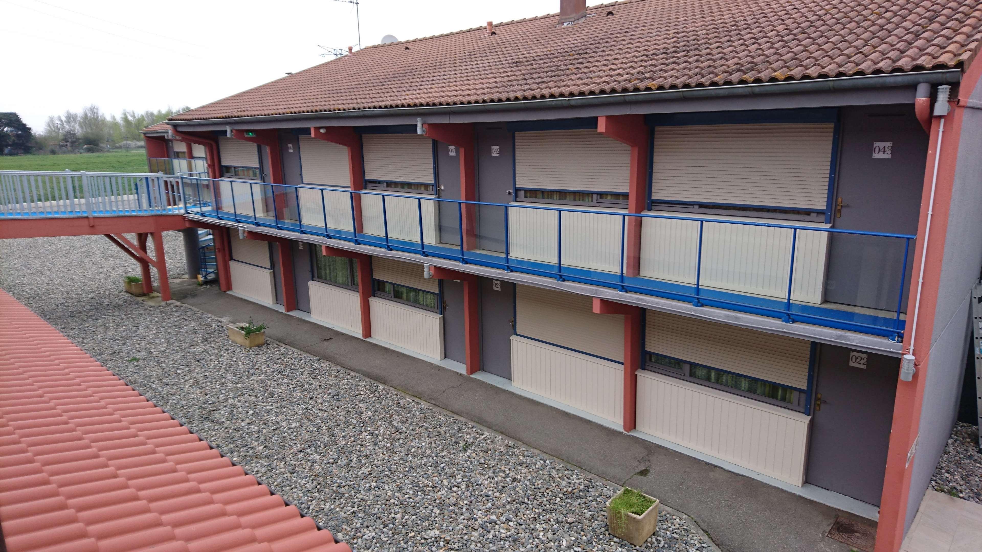 Kyriad Toulouse Sud - Roques Exterior photo