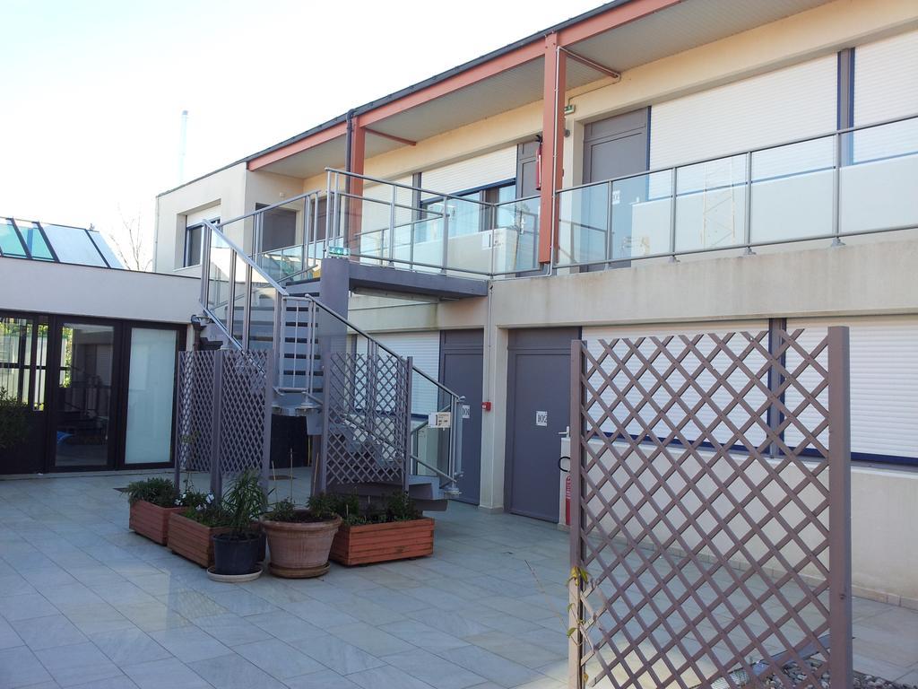 Kyriad Toulouse Sud - Roques Exterior photo